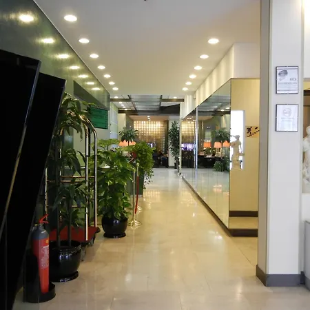 米兰德勒纳泽欧尼酒店 米兰