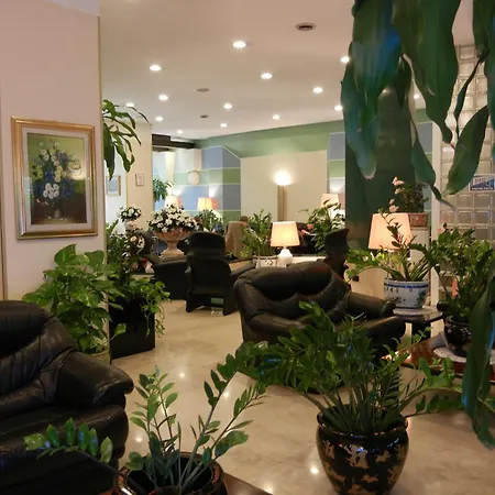 酒店 米兰德勒纳泽欧尼酒店 3*
